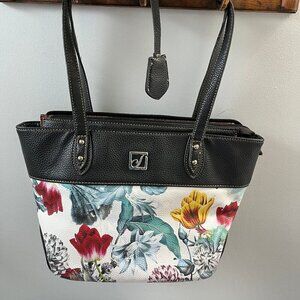 Stone Mountain Crossbody Tote